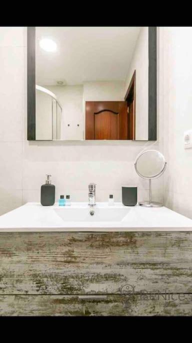 Luxury Apartamento Sevilla Centro -Triana Ngoại thất bức ảnh